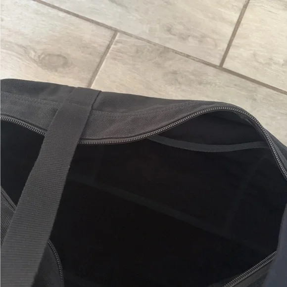 Gymshark Black Men's Duffel Bag Black Wash Power Holdall Gym Bag NEW